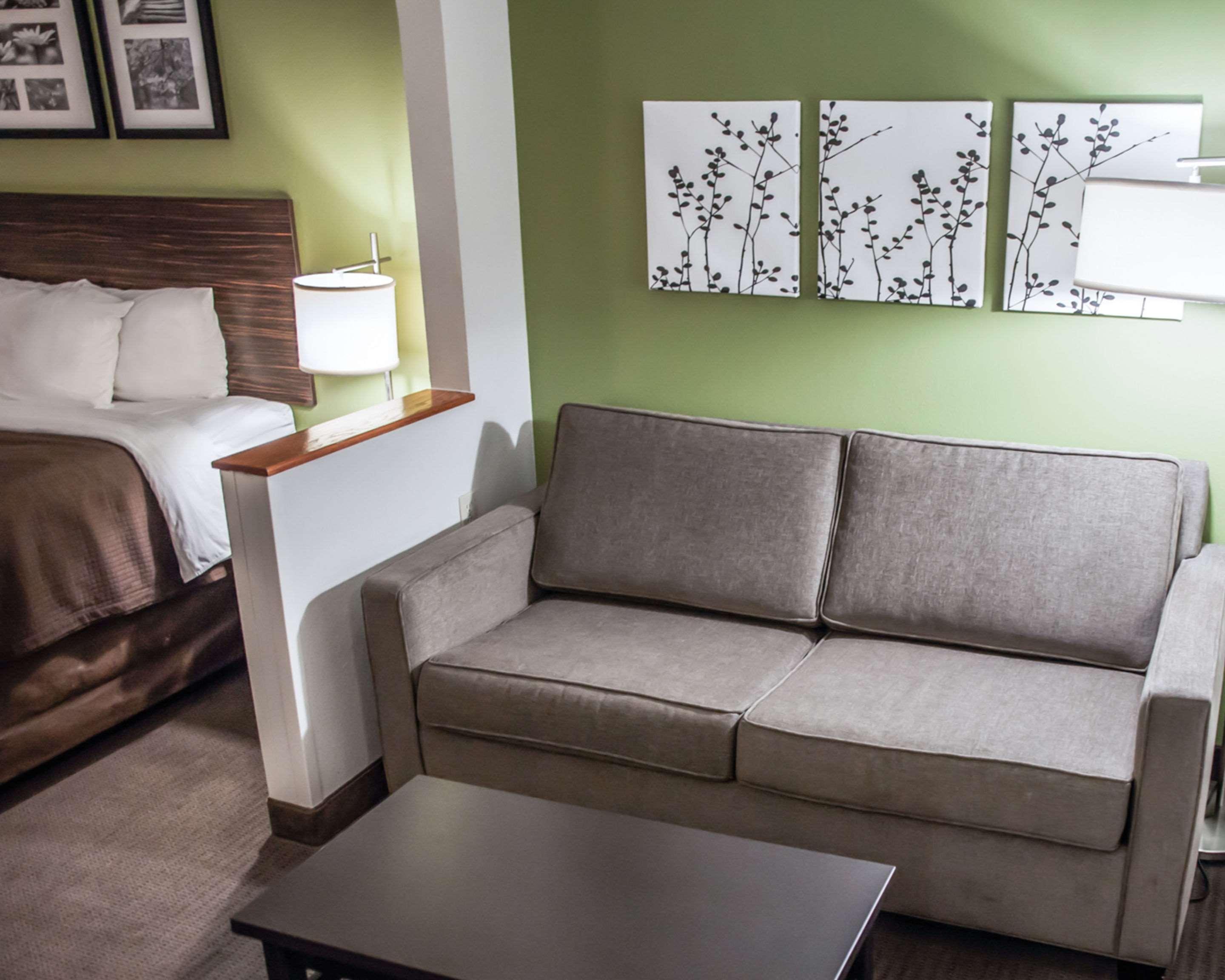 Garner West By Ihg 2* Topeka
