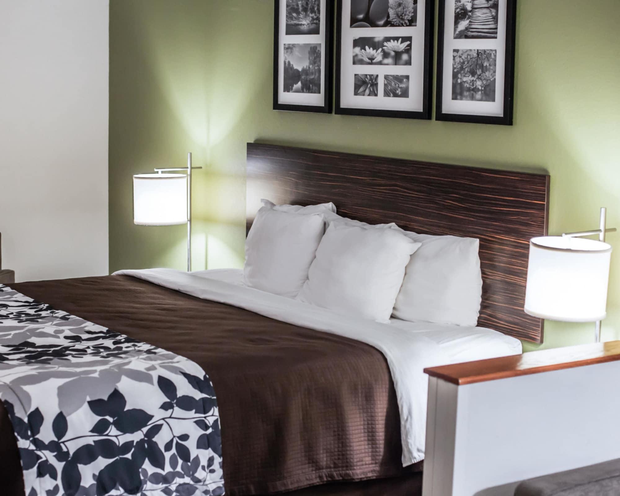 Garner West By Ihg Hotel