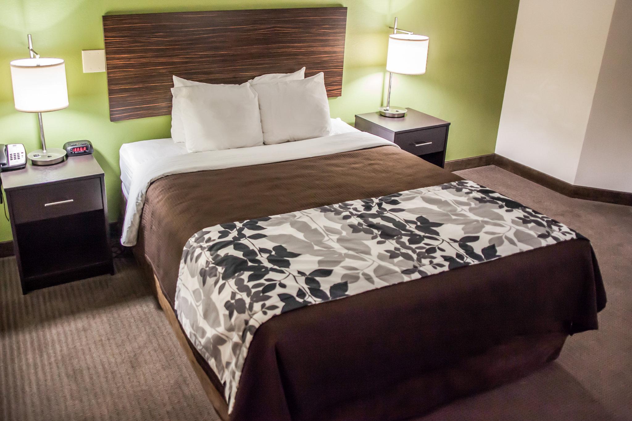 Garner West By Ihg Hotel Topeka