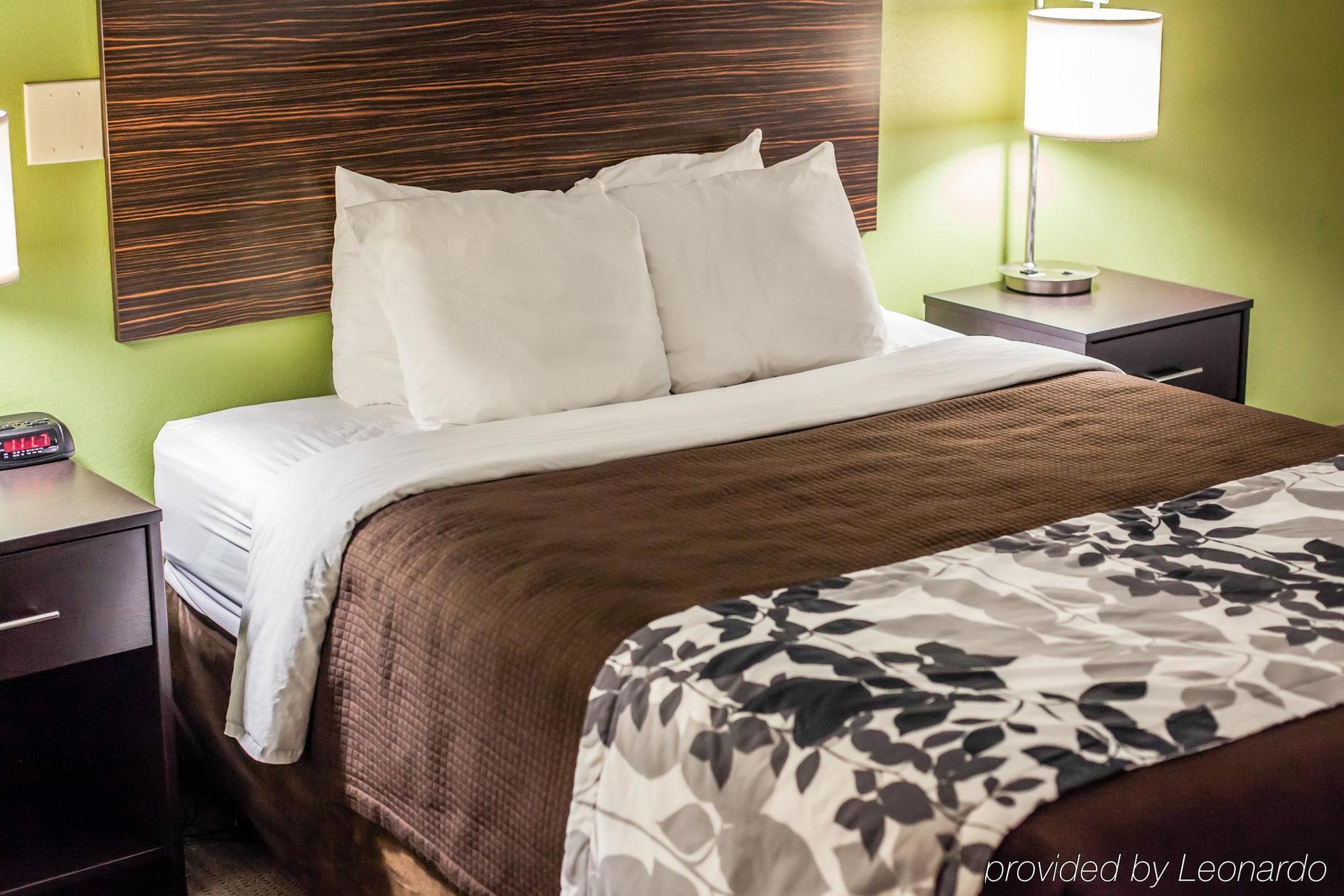 Garner West By Ihg Hotel Topeka
